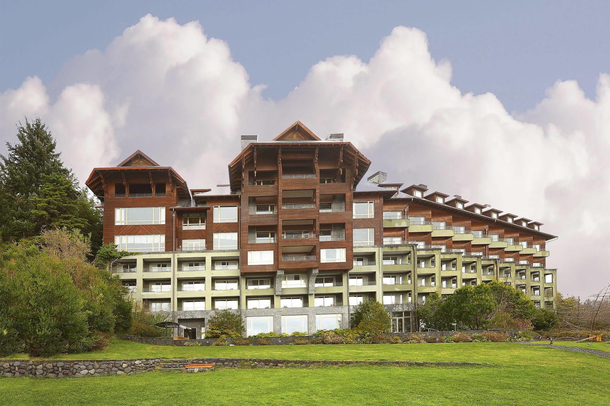 Park Lake Luxury Hotel Pucon Bagian luar foto